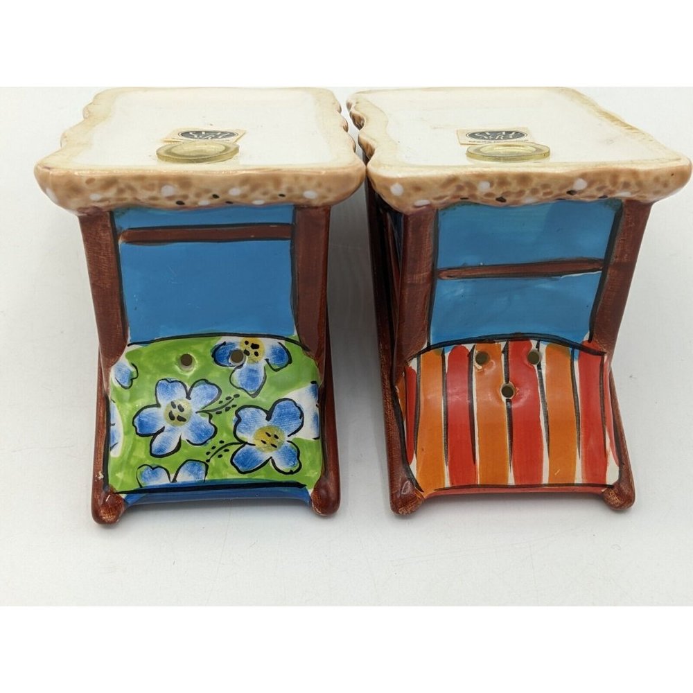 Beach Chairs Shakers Clay Art Salt and Pepper Shakers Ceramic China - Picture 5 of 9